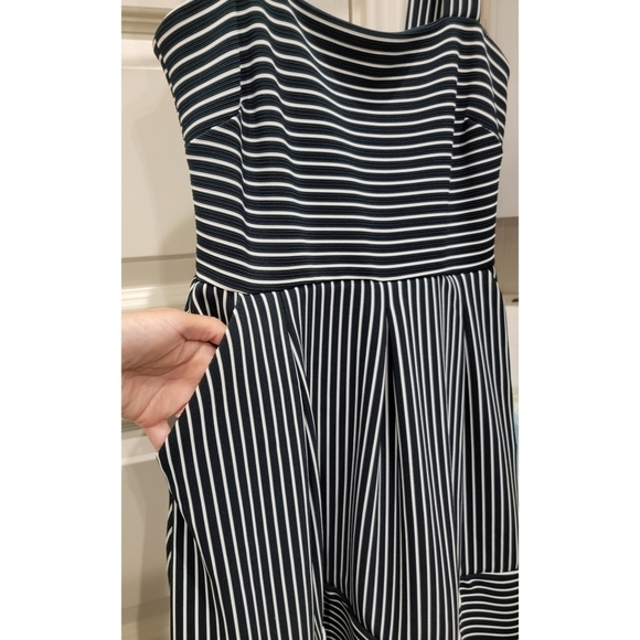 Banana Republic Striped Summer Dress - Picture 9 of 11